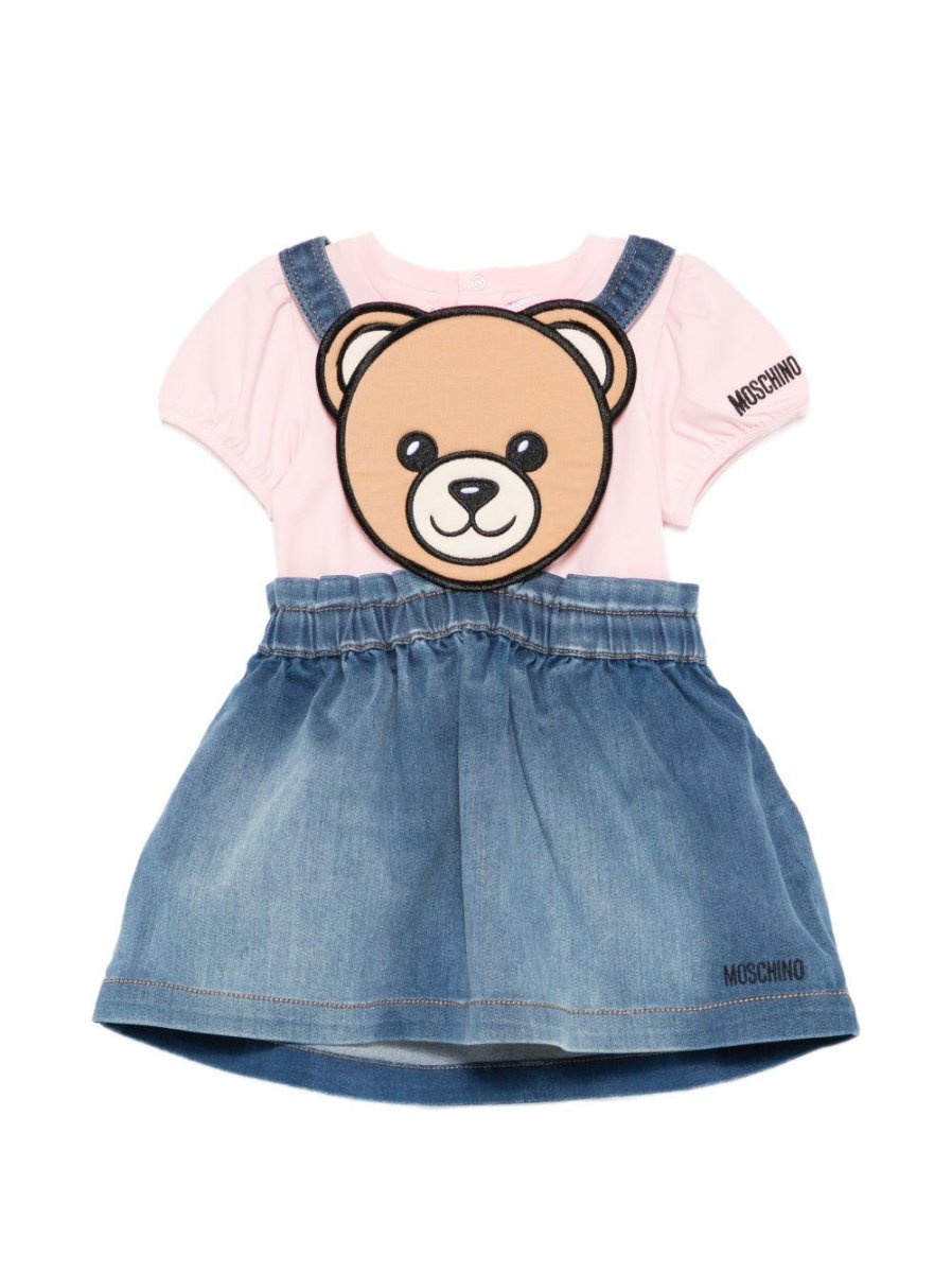 Set t-shirt e salopette per neonata Moschino Kids multicolore con stampa Teddy Bear sul davanti